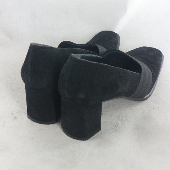 STUART WEITZMAN Black Suede Pumps Heels Sz 8 US Wmn Narrow - Picture 5 of 8